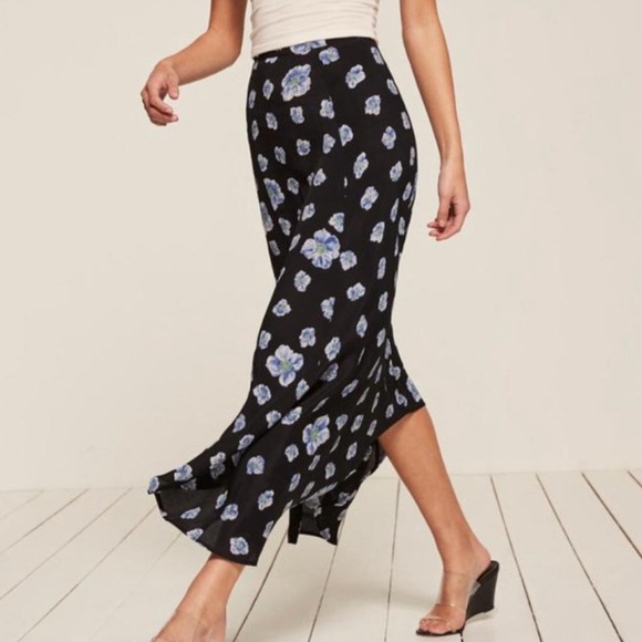 Reformation Wilde in Wildflower size 6 NWT - Picture 6 of 9